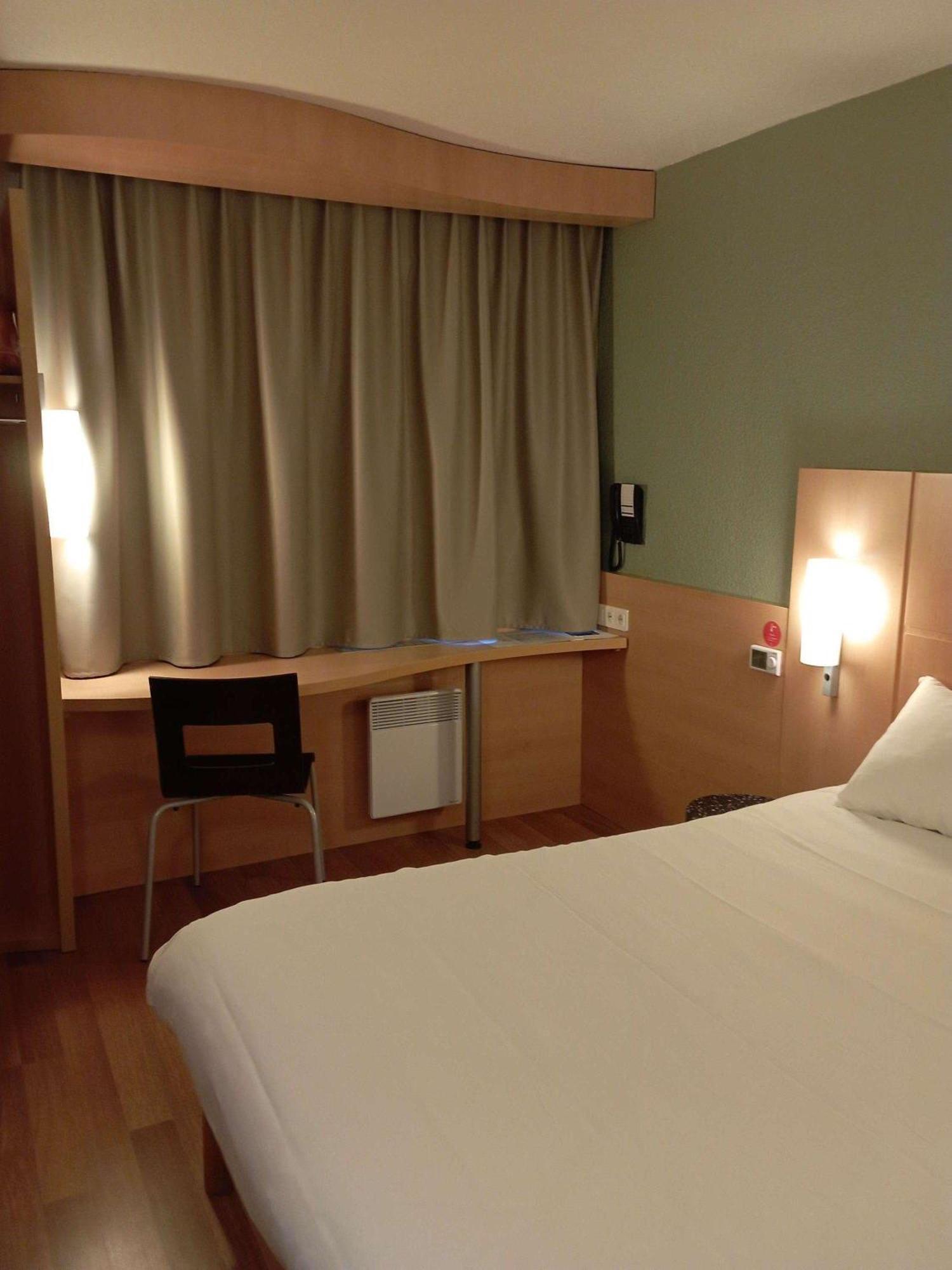 Ibis Les Etangs Des Moines Hotel Fourmies Luaran gambar
